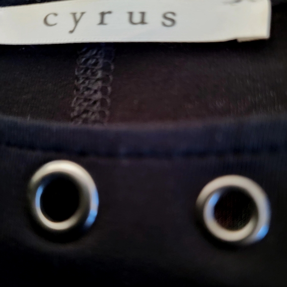 Elegant Black Women's Top - Picture 5 of 5